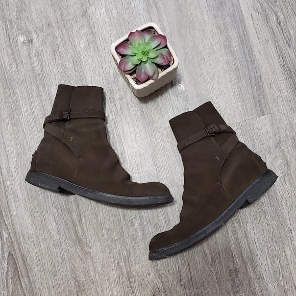 Tod's * Brown Suede Chelsea Driving Boots * 38.5 - Picture 1 of 15